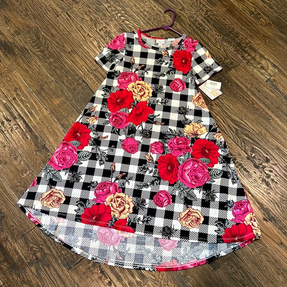 Floral LuLaRoe Carly- NWT!